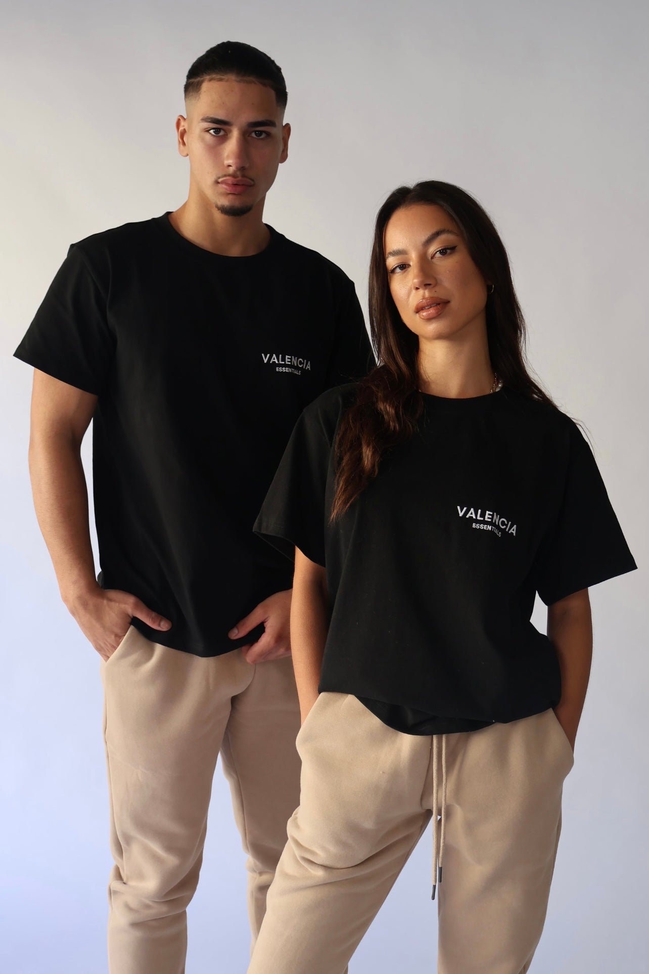 CHARLIE | Unisex essential tee - BLACK