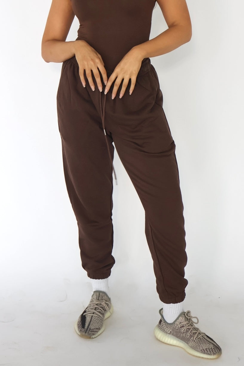 BROOKLYN | Oversized French Terry Joggers - Chocolate